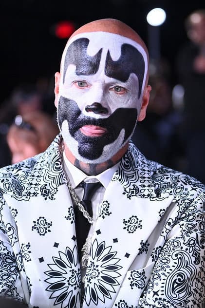 Shaggy 2 Dope