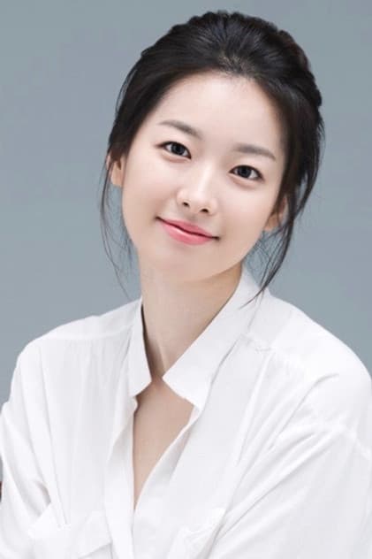 Lee Shi-a