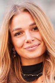 Lola Weippert